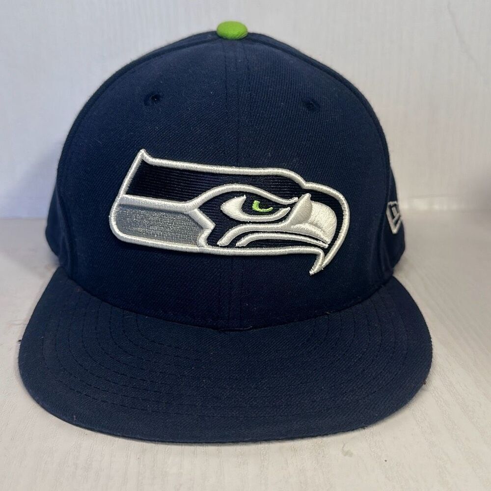 NFL Seattle Seahawks Fitted Hat 7 1/4 New Era 59Fifty